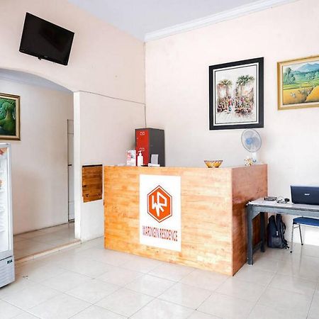 Waringin Residence Redpartner Медан Экстерьер фото